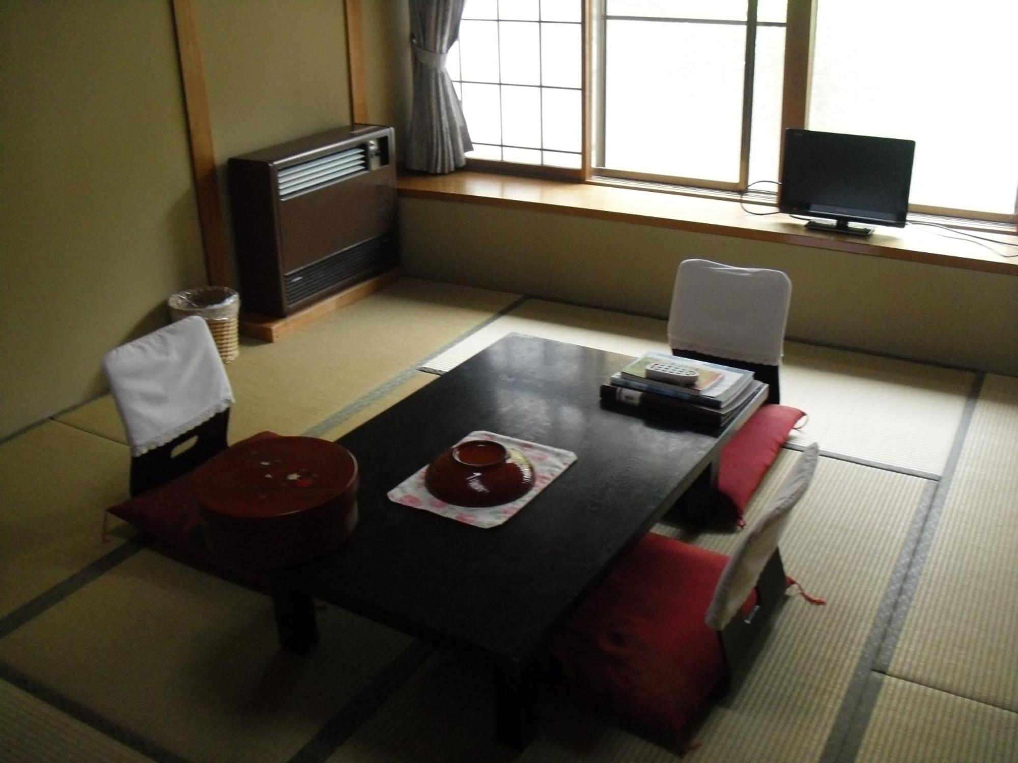 Ryokan Warabino Takayama  Eksteriør billede