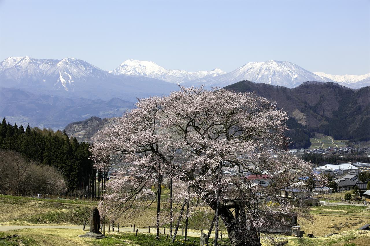Ryokan Warabino Takayama  Eksteriør billede